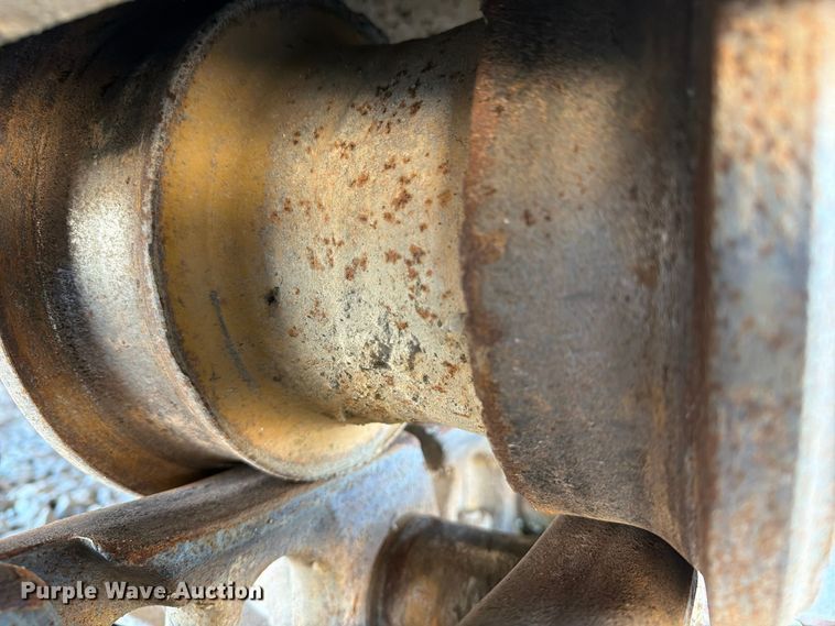 image for item FG3067 2011 Caterpillar D6T dozer