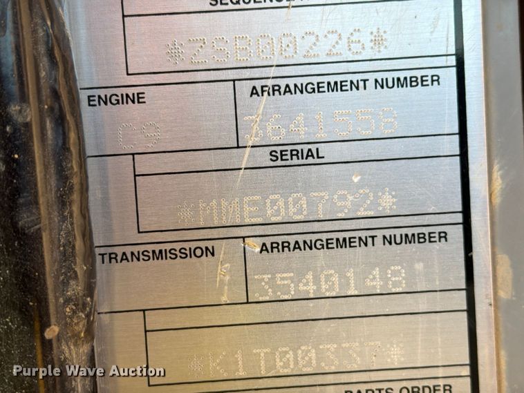 image for item FG3067 2011 Caterpillar D6T dozer