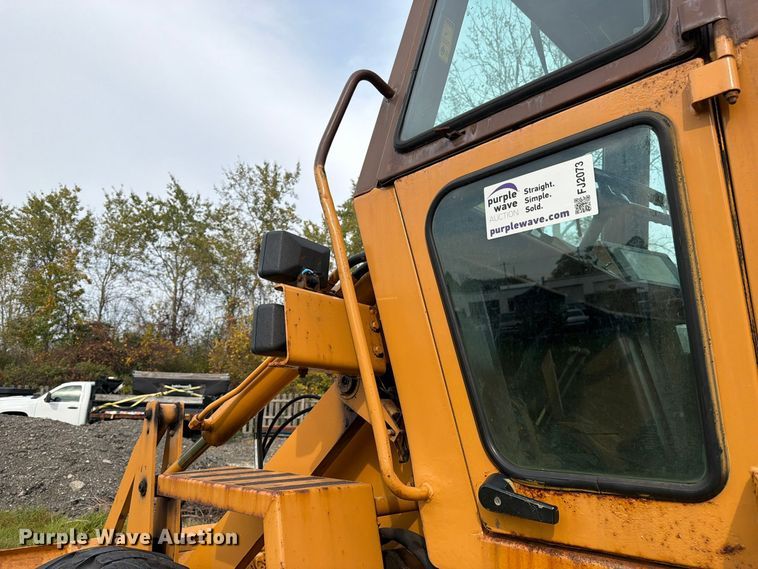 image for item FJ2073 Case W14C wheel loader