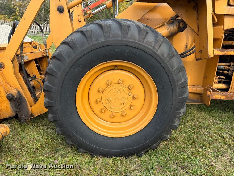 image for item FJ2073 Case W14C wheel loader