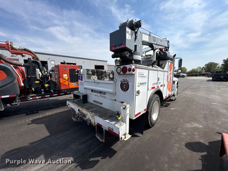 image for item FK2170 2012 International 4300 utility / service truck