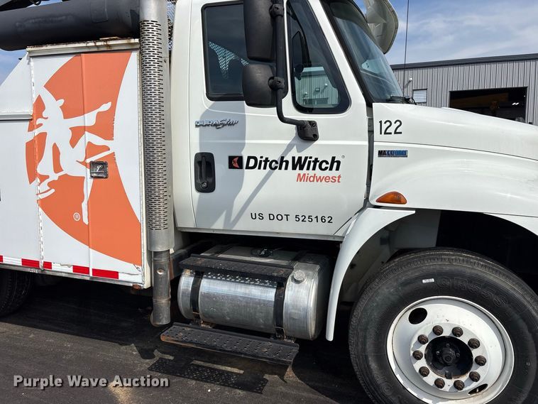 image for item FK2170 2012 International 4300 utility / service truck