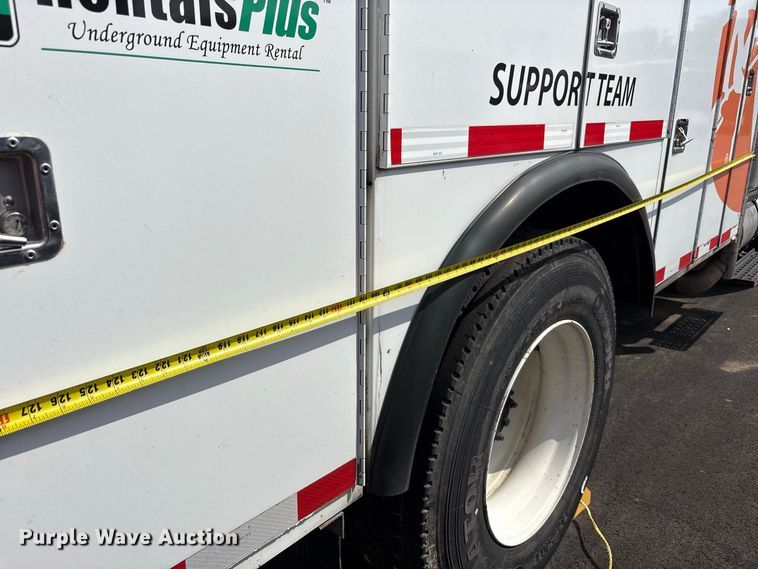 image for item FK2170 2012 International 4300 utility / service truck