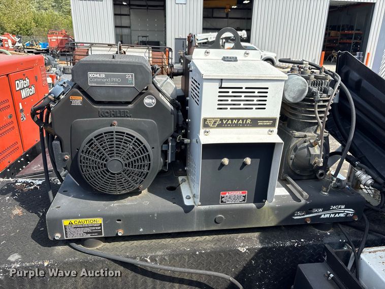 image for item FK2170 2012 International 4300 utility / service truck