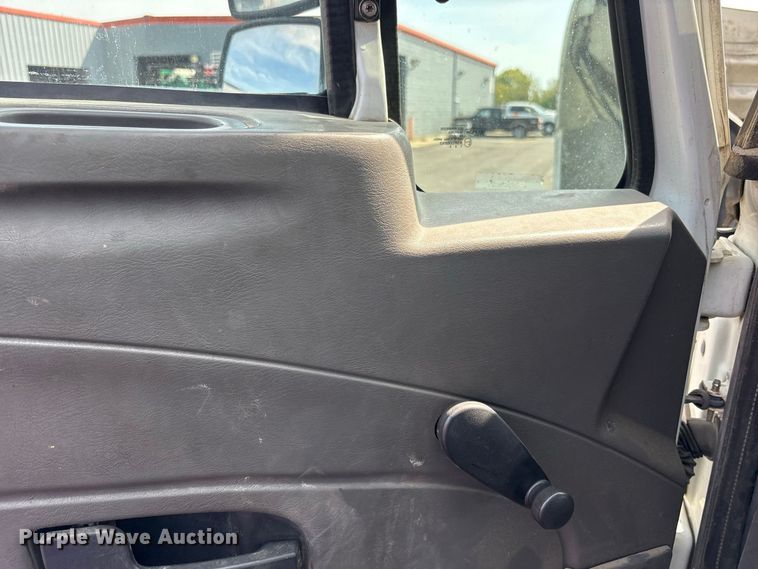image for item FK2170 2012 International 4300 utility / service truck