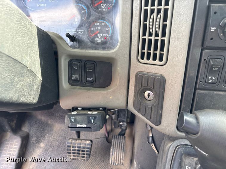 image for item FK2170 2012 International 4300 utility / service truck