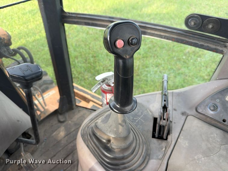 image for item FK4207 2005 Case 580M backhoe
