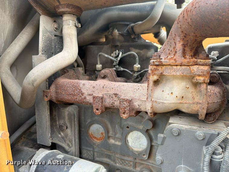image for item FK4207 2005 Case 580M backhoe