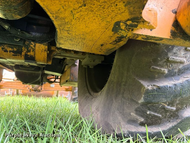 image for item FK4207 2005 Case 580M backhoe