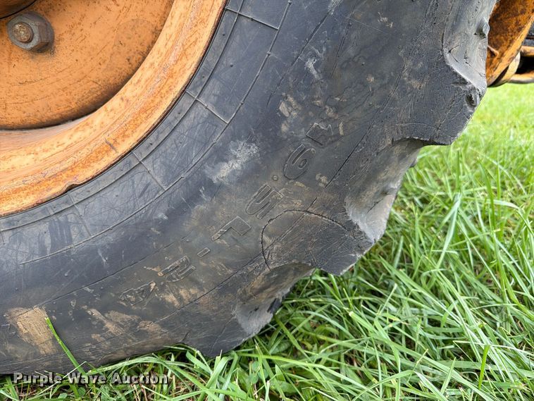 image for item FK4207 2005 Case 580M backhoe