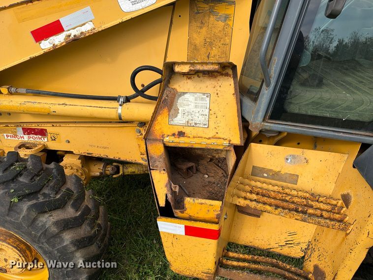 image for item FK4208 2006 John Deere 310G backhoe