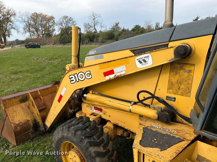 image for item FK4208 2006 John Deere 310G backhoe