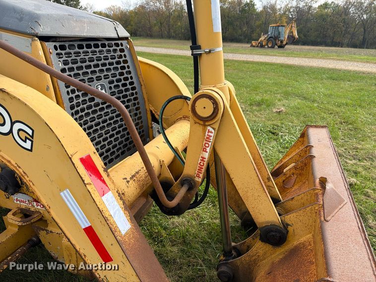 image for item FK4208 2006 John Deere 310G backhoe