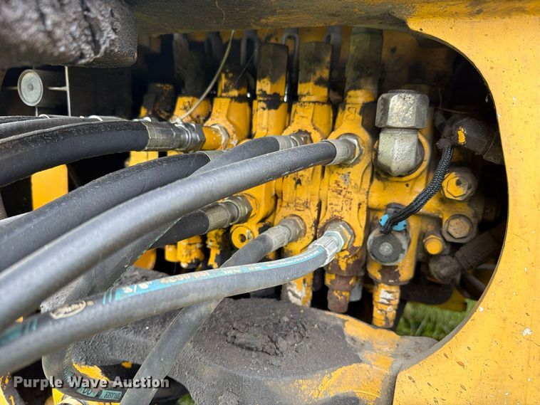 image for item FK4208 2006 John Deere 310G backhoe