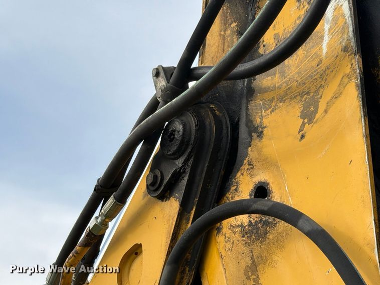 image for item FK4208 2006 John Deere 310G backhoe