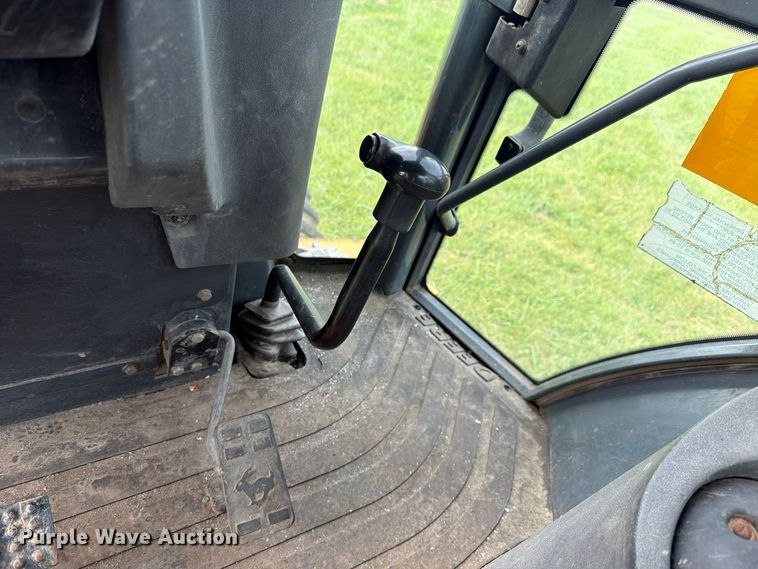 image for item FK4208 2006 John Deere 310G backhoe