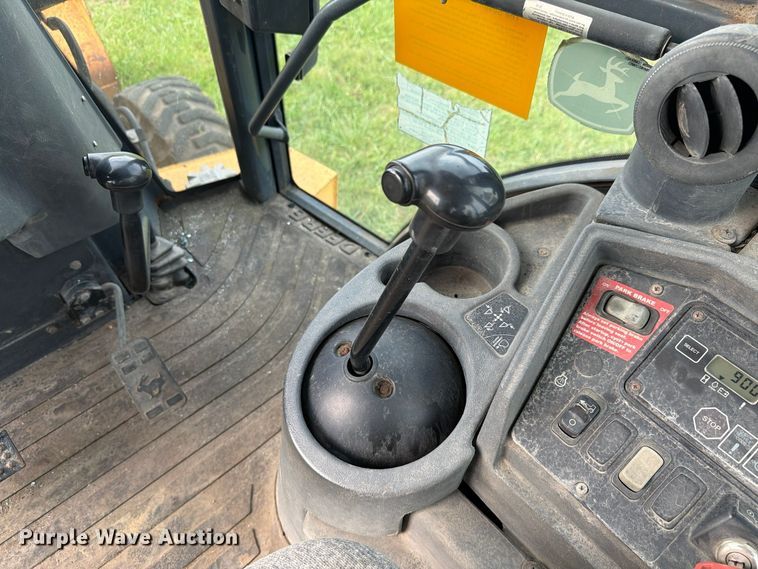image for item FK4208 2006 John Deere 310G backhoe