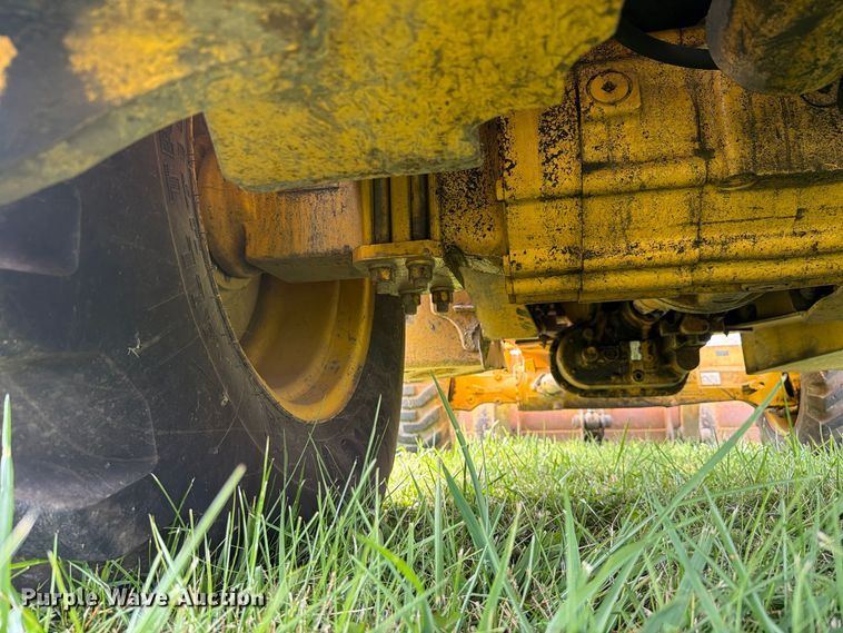image for item FK4208 2006 John Deere 310G backhoe
