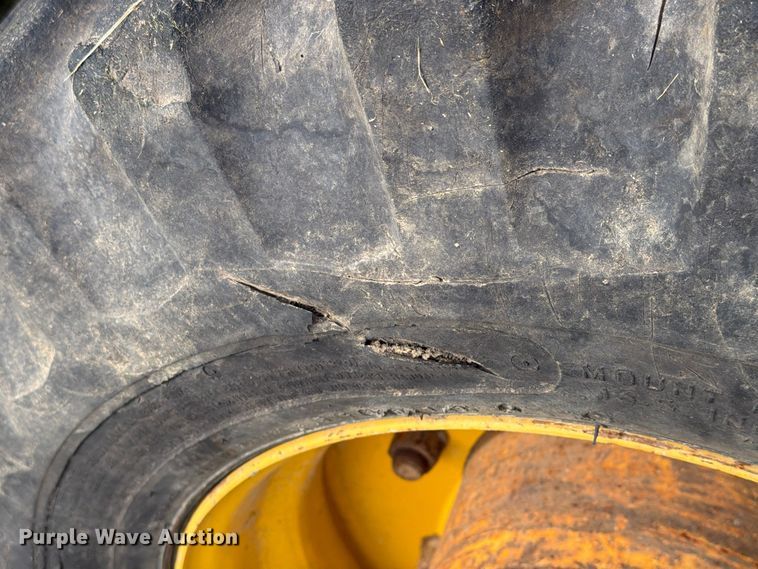 image for item FK4208 2006 John Deere 310G backhoe