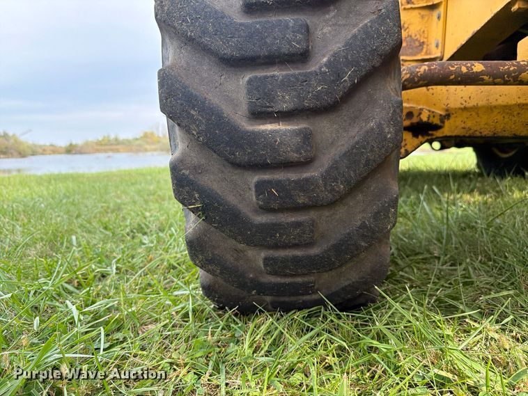 image for item FK4208 2006 John Deere 310G backhoe