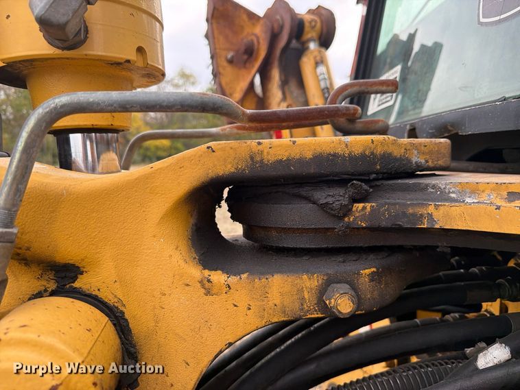 image for item FK4209 2006 John Deere 310G backhoe
