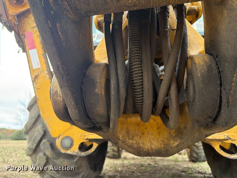 image for item FK4209 2006 John Deere 310G backhoe