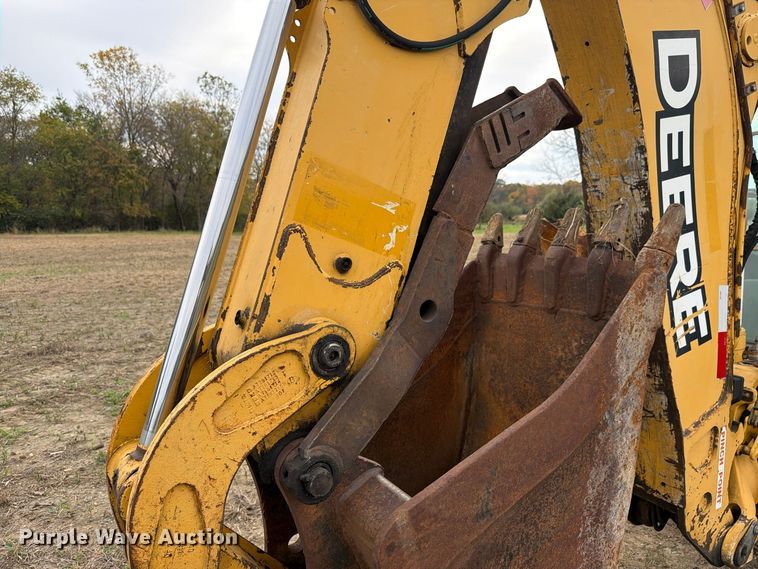 image for item FK4209 2006 John Deere 310G backhoe