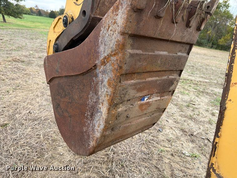 image for item FK4209 2006 John Deere 310G backhoe