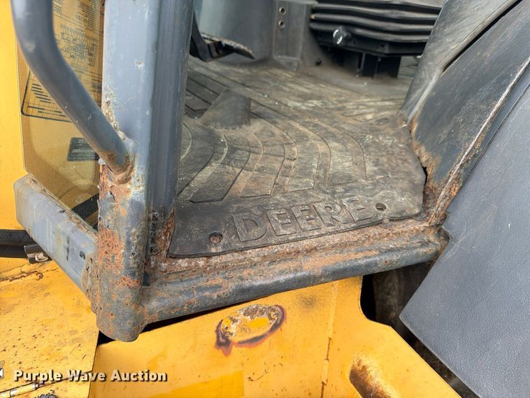 image for item FK4209 2006 John Deere 310G backhoe