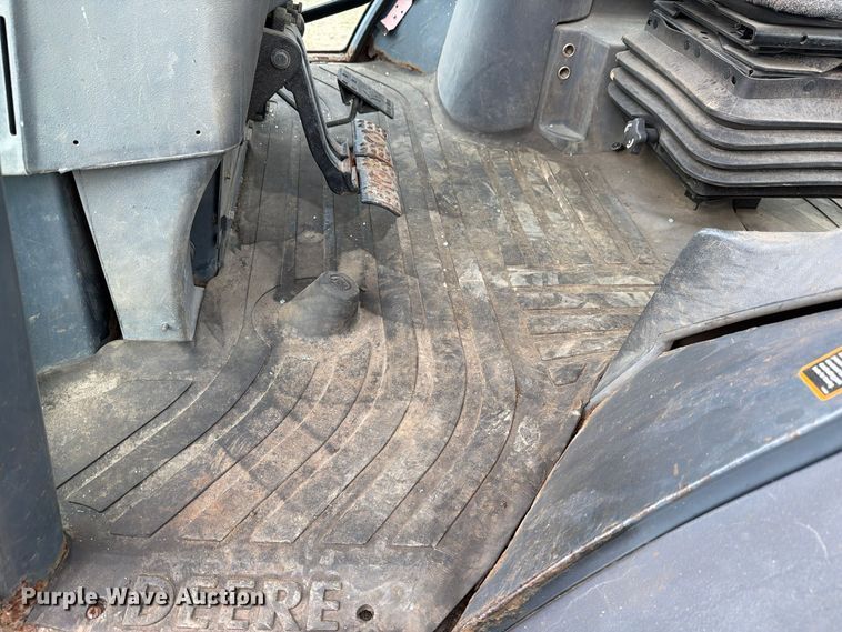image for item FK4209 2006 John Deere 310G backhoe