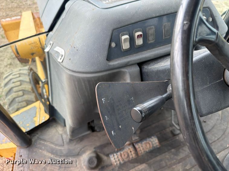 image for item FK4209 2006 John Deere 310G backhoe