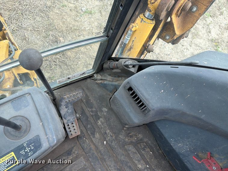 image for item FK4209 2006 John Deere 310G backhoe