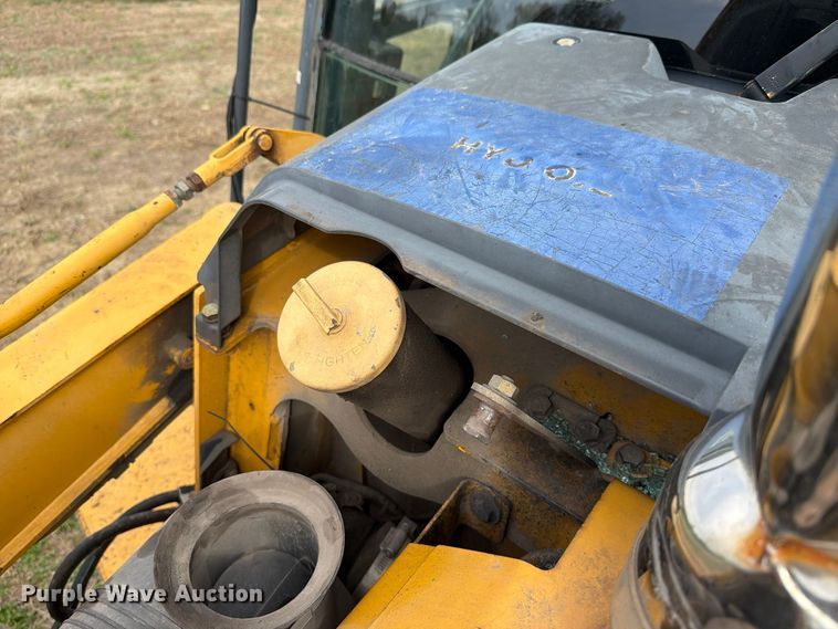 image for item FK4209 2006 John Deere 310G backhoe
