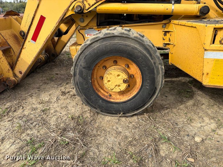 image for item FK4209 2006 John Deere 310G backhoe
