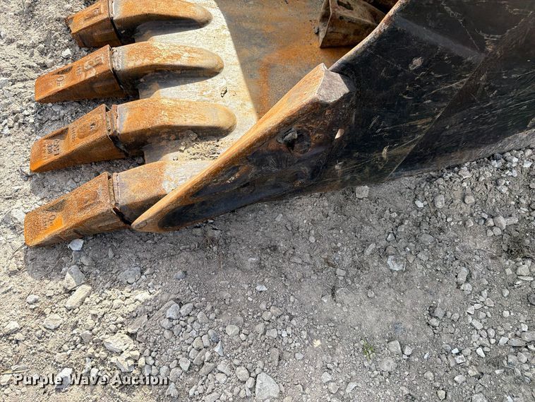 image for item FK4210 (2) excavator buckets