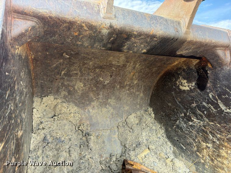 image for item FK4210 (2) excavator buckets