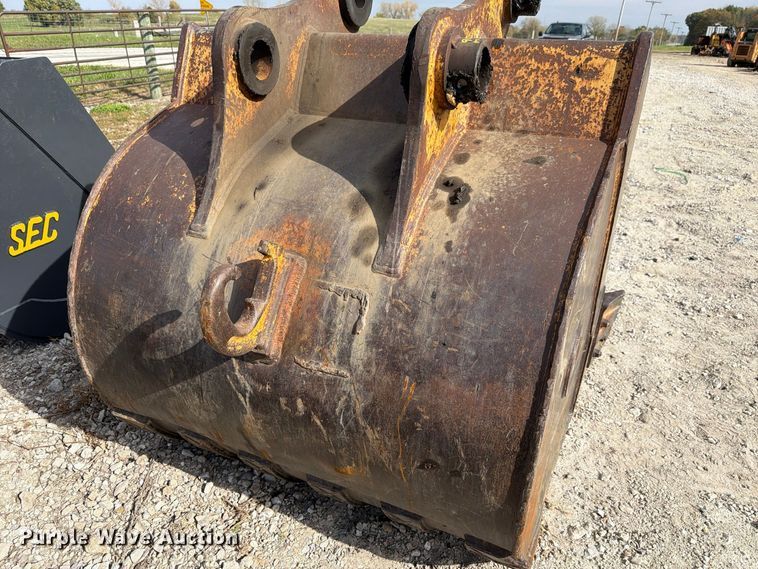 image for item FK4210 (2) excavator buckets