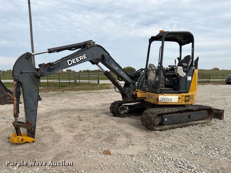 image for item FK4211 2015 John Deere 50G mini excavator