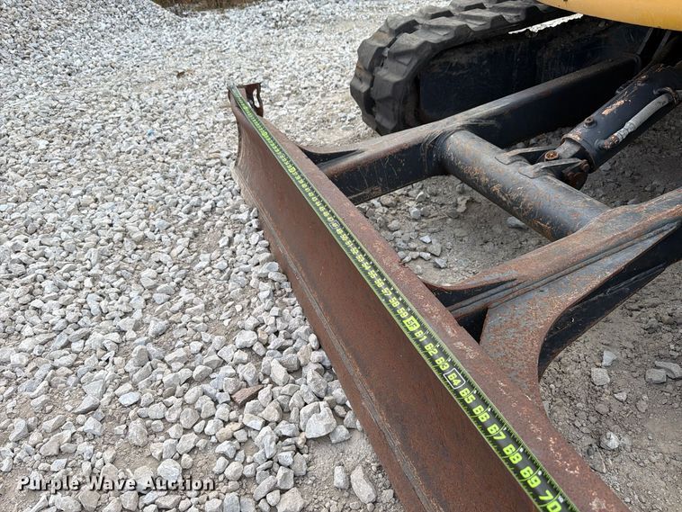 image for item FK4211 2015 John Deere 50G mini excavator