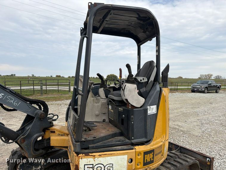 image for item FK4211 2015 John Deere 50G mini excavator