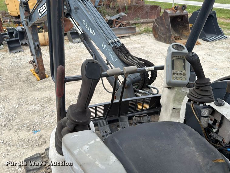 image for item FK4211 2015 John Deere 50G mini excavator