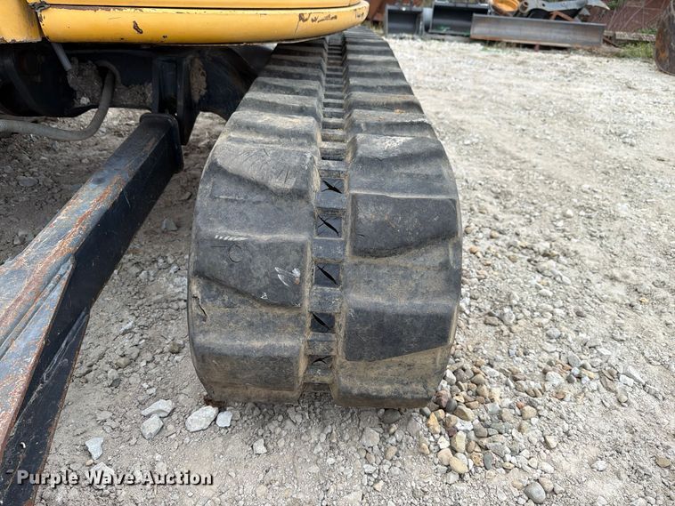 image for item FK4211 2015 John Deere 50G mini excavator