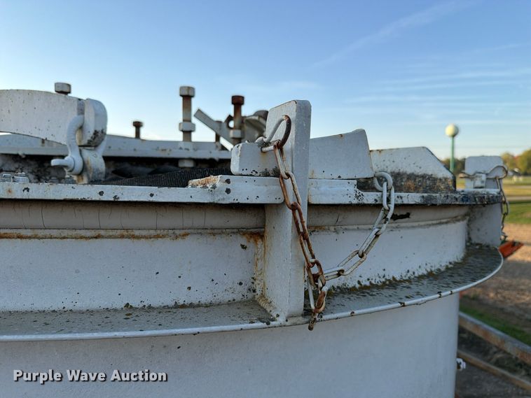 image for item FK4213 Southern Machine 85 & 65 rock crusher