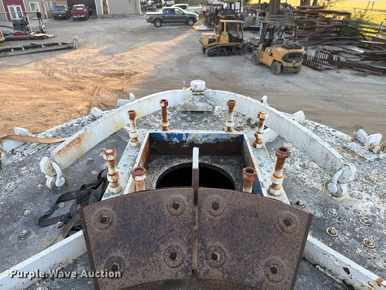 image for item FK4213 Southern Machine 85 & 65 rock crusher