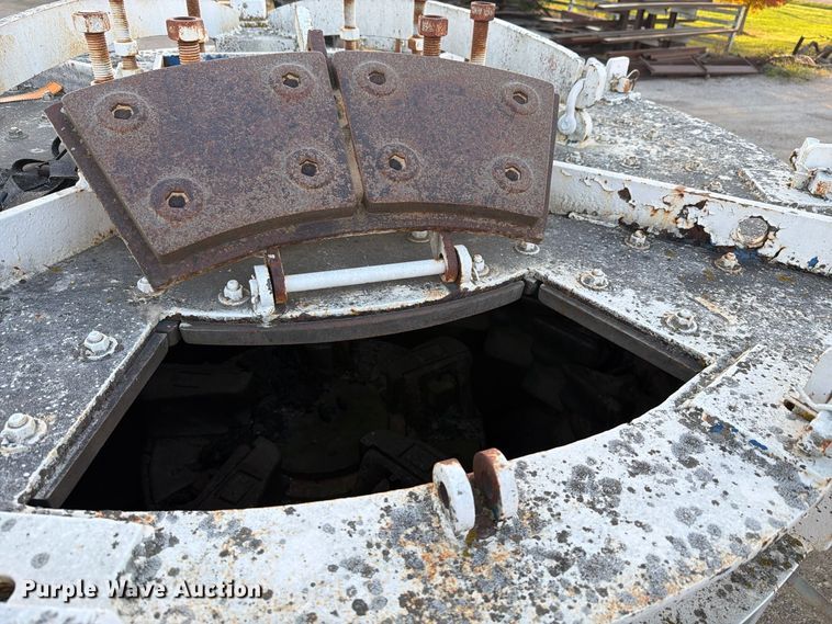 image for item FK4213 Southern Machine 85 & 65 rock crusher