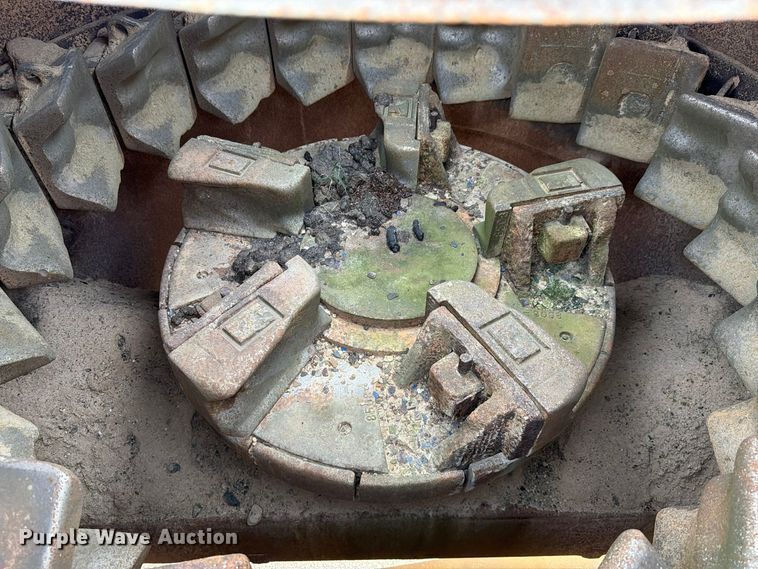 image for item FK4213 Southern Machine 85 & 65 rock crusher