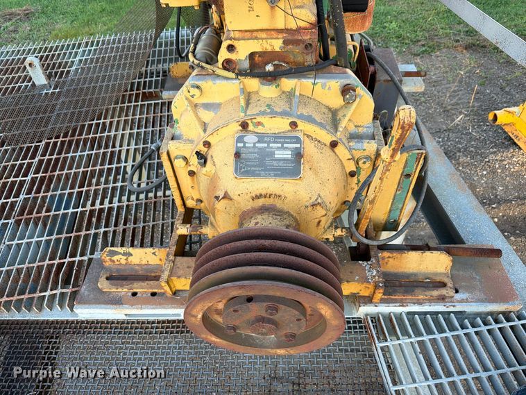 image for item FK4213 Southern Machine 85 & 65 rock crusher