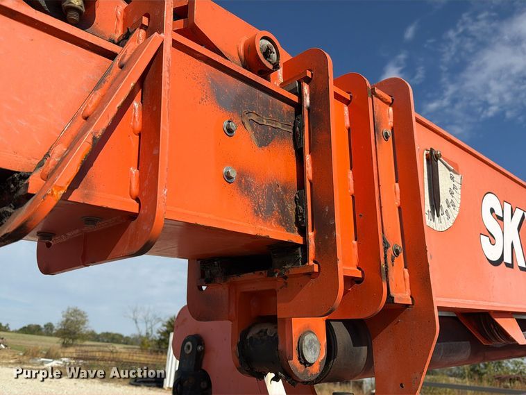 image for item FM6610 2007 JLG Skytrak 10054 telehandler