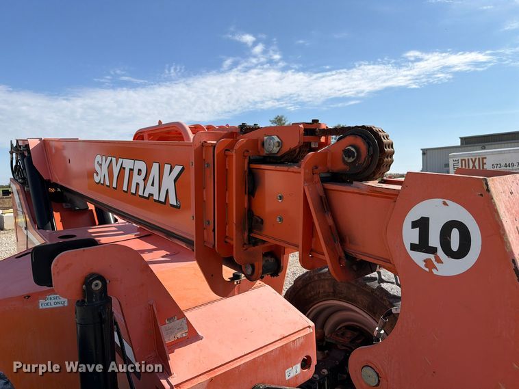 image for item FM6610 2007 JLG Skytrak 10054 telehandler