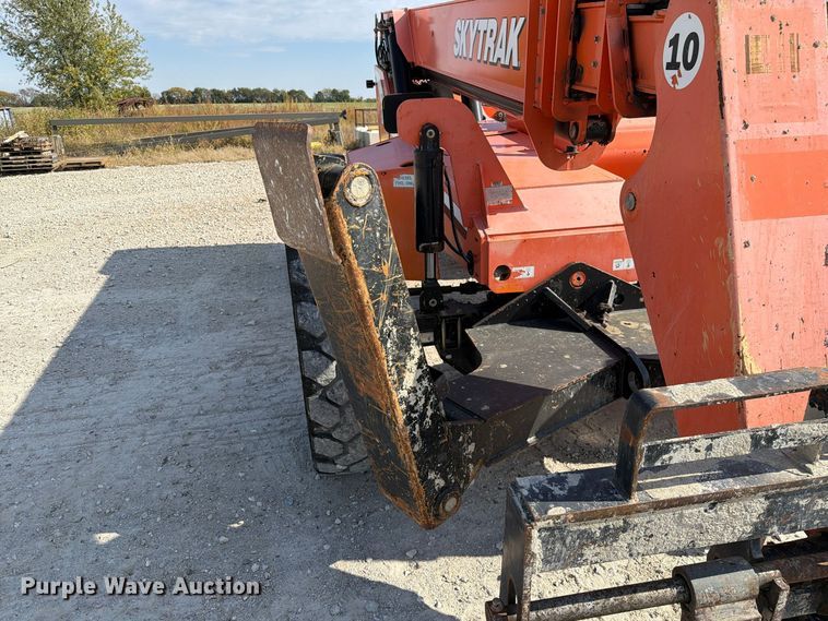 image for item FM6610 2007 JLG Skytrak 10054 telehandler